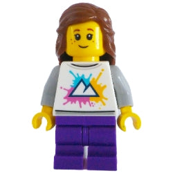 cty1782ダウンタウン路面電車の乗客の女の子(#60423)